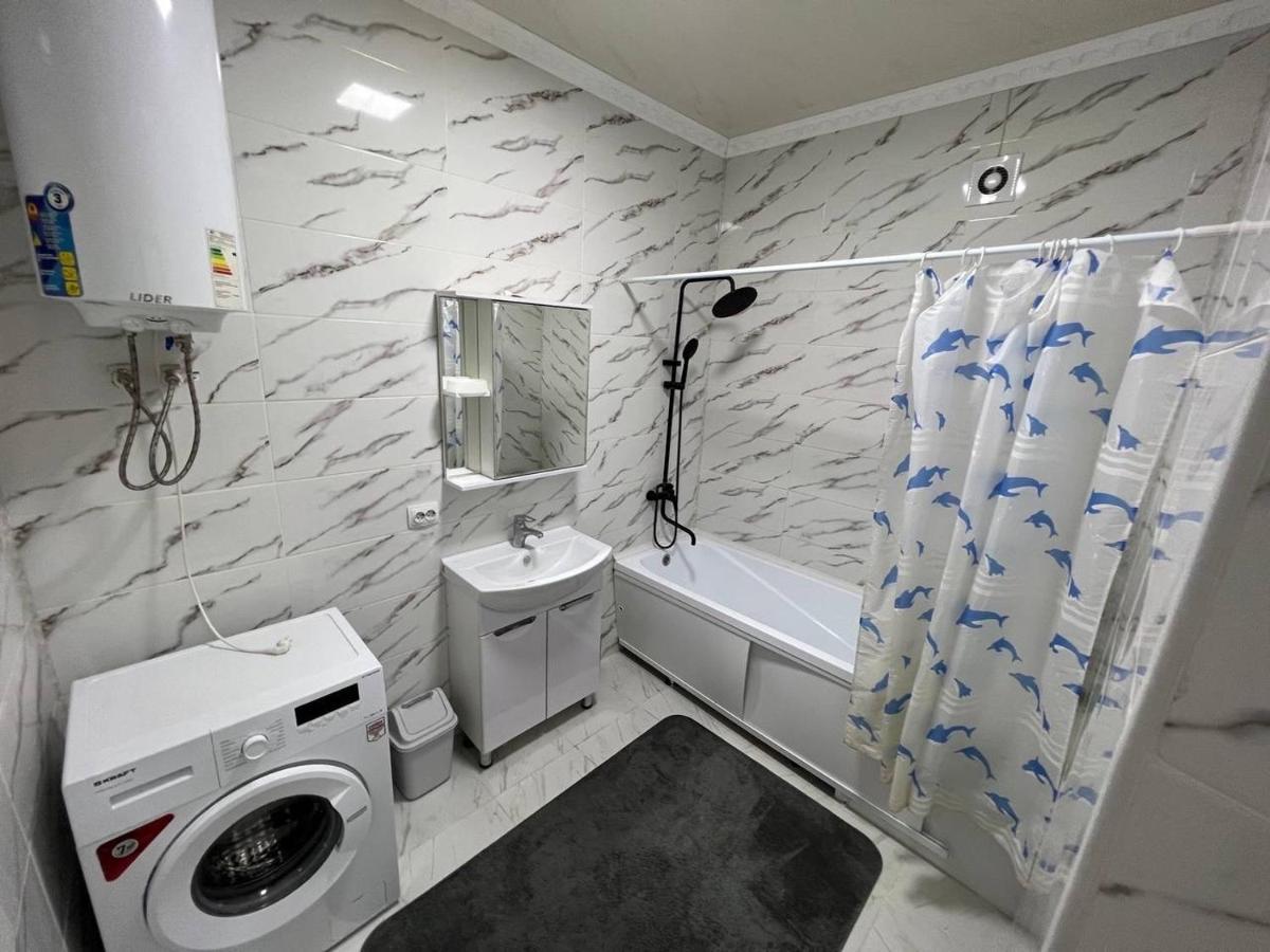 2-Room Apartment Mossovet Bisjkek Buitenkant foto